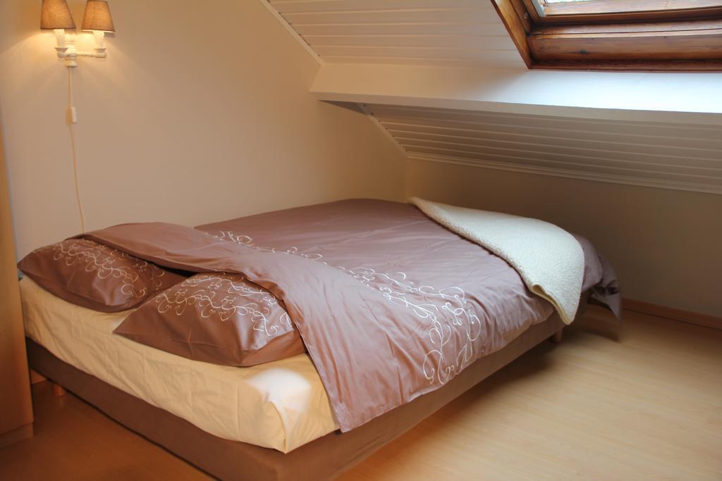 B&B Huize Bex Pelt Ruang foto
