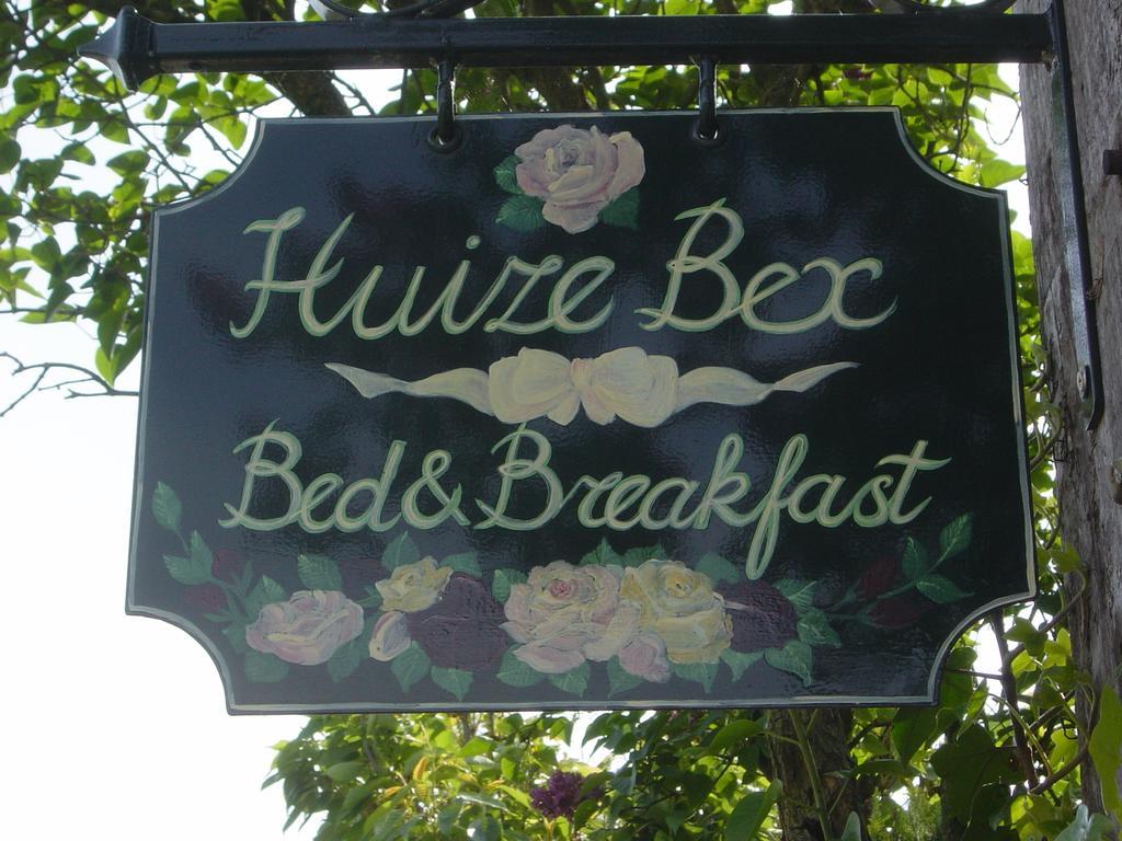 B&B Huize Bex Pelt Bagian luar foto